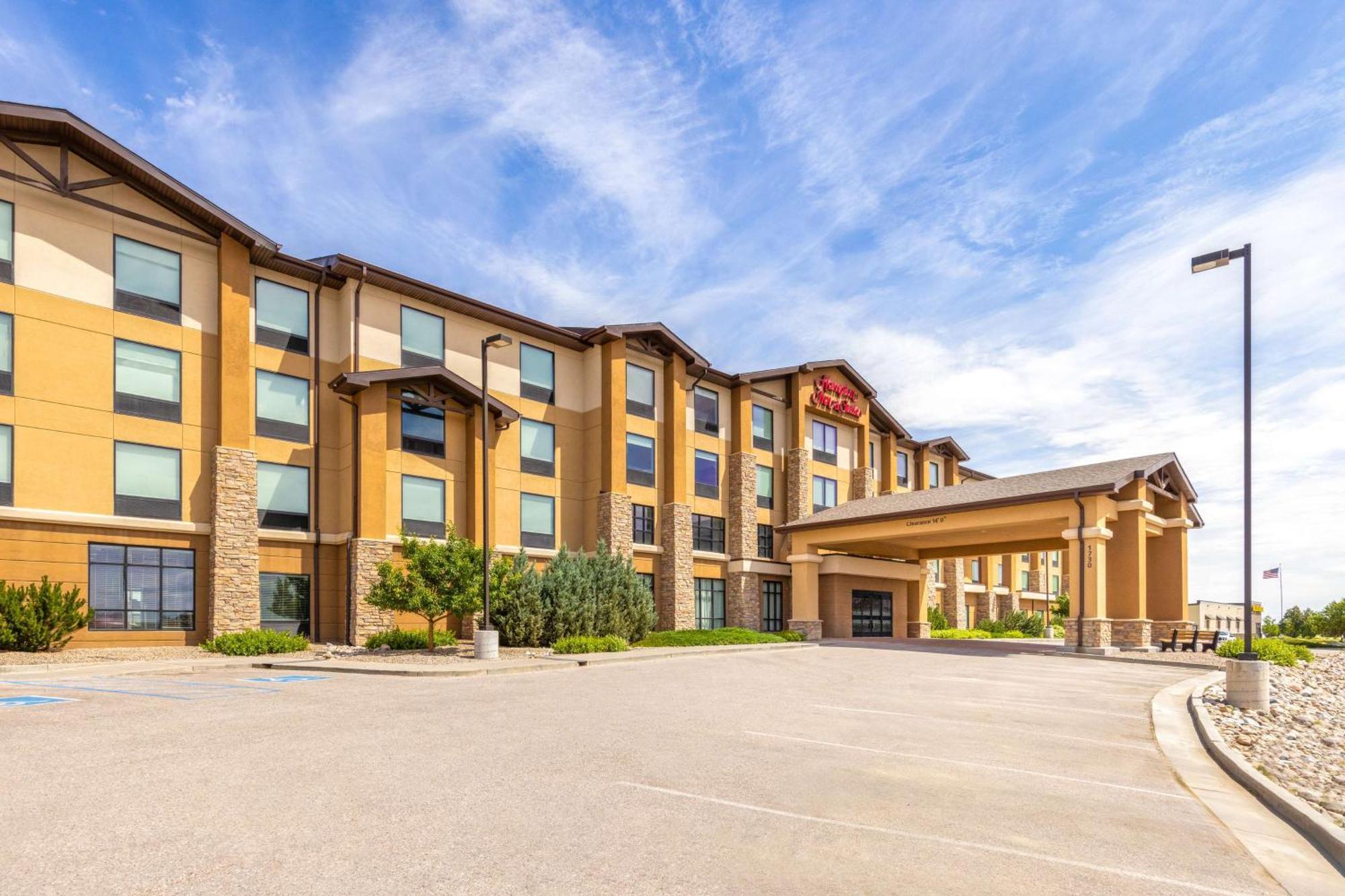 Hampton Inn & Suites Douglas Exterior photo